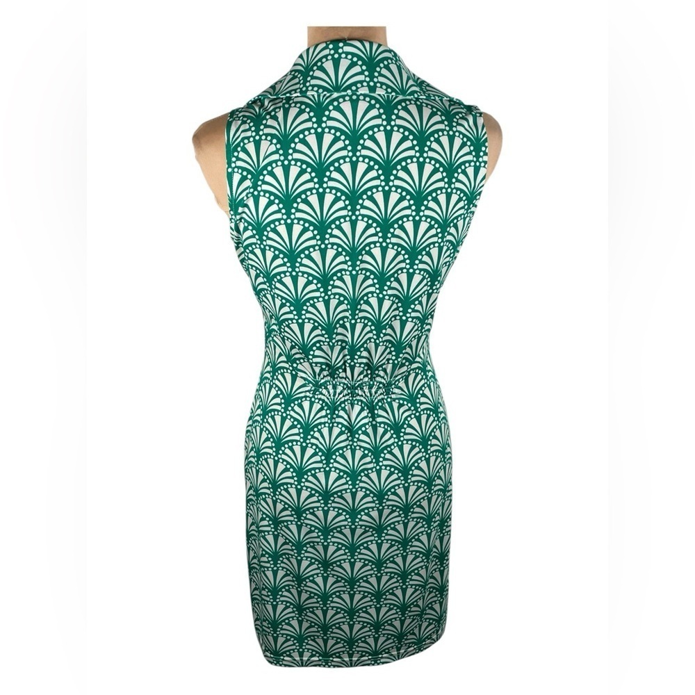 TRACY NEGOSHIAN Green Geometric V-Neckline Dress Small - Picture 2 of 9